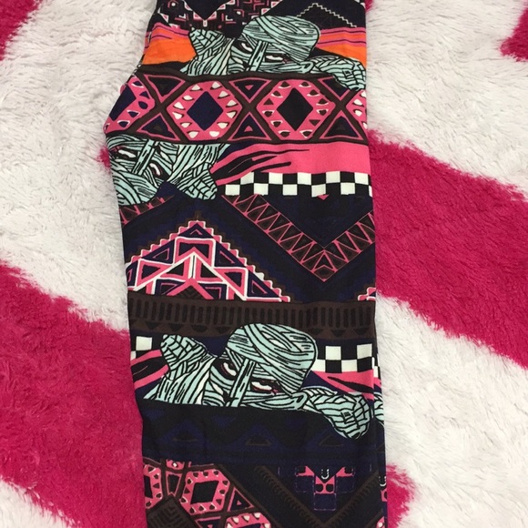 Lularoe leggings - Picture 3 of 3